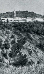 Jäckh152: “The Abbey of Bishop Docci [Doçi] in the mountains of Orosh” in Mirdita (Photo: Ernst Jäckh, ca. 1910).