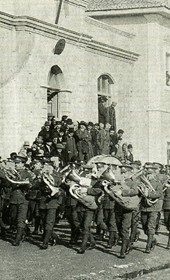 MSG103: Shkodra: British military band parading through town, July 1914 (Marquis di San Giuliano Photo Collection).