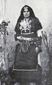 AD055: "Highland woman of Shllaku" (Photo: Alexandre Degrand, 1890s).