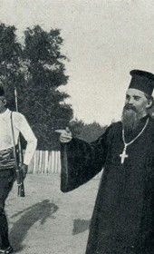 GLJ024A: "Graçanica [Gračanica], the archimandrite" (Photo: Gabriel Louis-Jaray, 1909).
