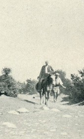 GLJ070A: "From Deçan to Gjakova: encounter with an Albanian in the scrub" (Photo: Gabriel Louis-Jaray, 1909).