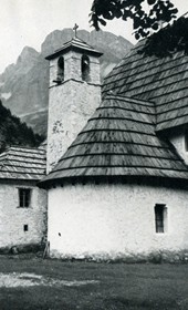 EVL088: The church of Theth in the Shala Valley (Photo: Erich von Luckwald, ca. 1936).