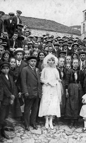 THR013: Dardha: The wedding of Thimi Zengo (Photo: Thimi Raci, 1926).