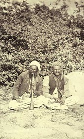 Josef Székely VUES IV 41099
Zigeuner aus Mazedonien, sitzend. Oktober 1863