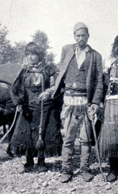 FW081A: Nomads in Europe: a transhumant family of the Kelmendi tribe” (Photo: Friedrich Wallisch, 1931).